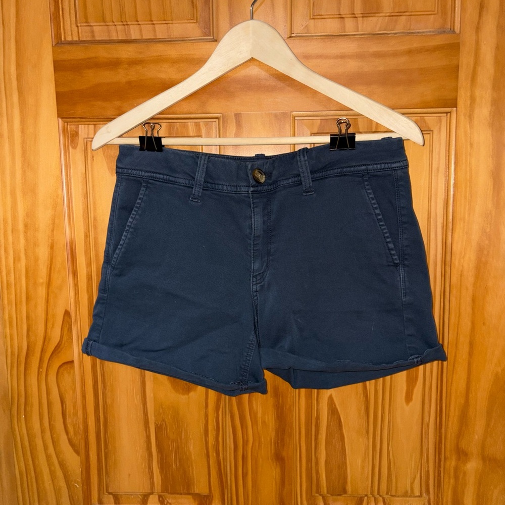 American Eagle Outfitters Navy Roll-Cuff Chino Shorts